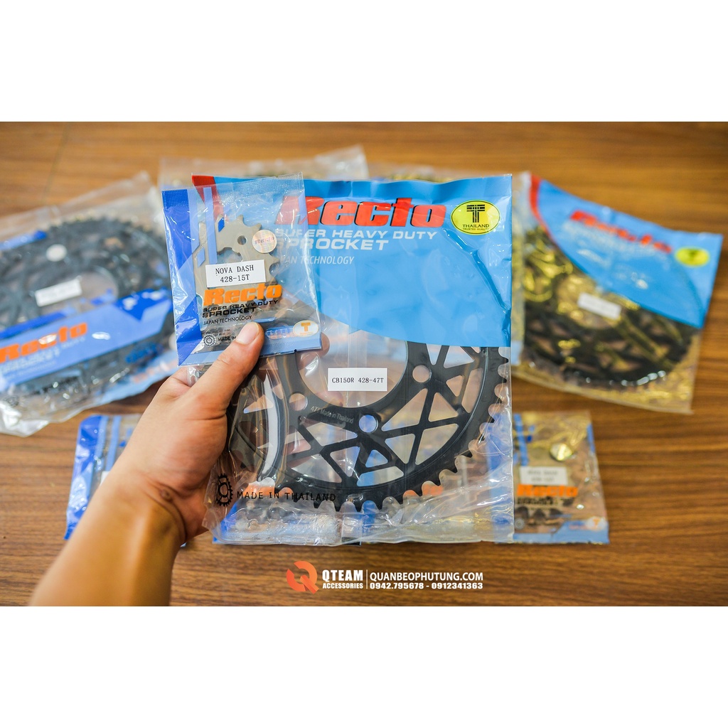 Nhông xích Honda CB150r - CBR150r đến từ thương hiệu Recto, kèm xích RK - X1R có phớt cao su cực êm.