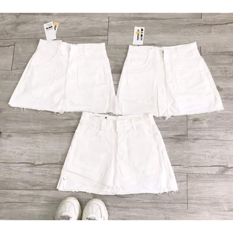 Chân váy chữ A lưng cao