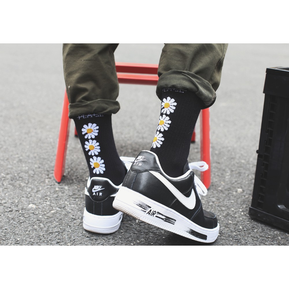 Tất vớ hoa cúc GD BIGBANG peaceminusone - Vớ bông hoa cúc