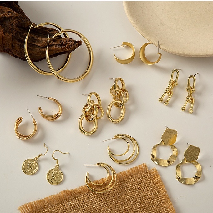 Bông tai mạ vàng hình vuông thời trang