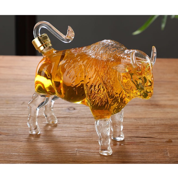 Bình rượu thủy tinh hình con dê núi