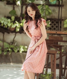 [HOT HOT HOT] Đầm hồng chấm bi thắt nơ eo