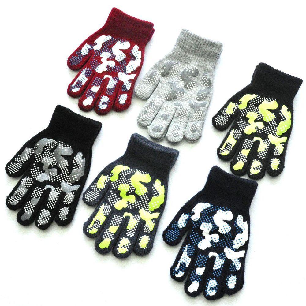 Găng Tay Rằn Ri Chống Trượt Cho Bé