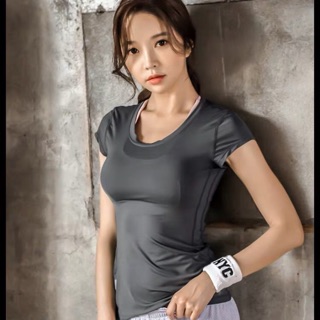 Áo thun ôm body
