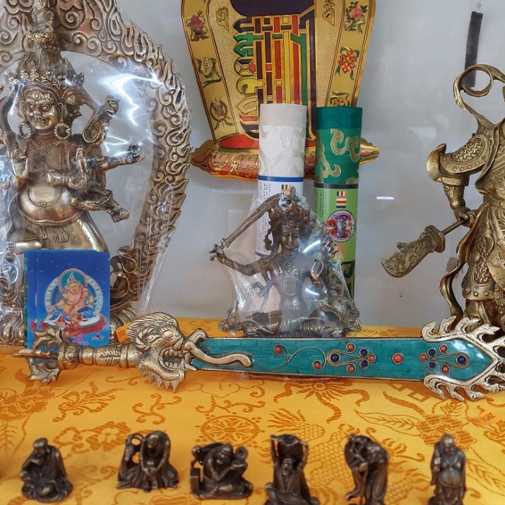 Kiếm Trí Tuệ Bát Nhã của Bồ tát Văn Thù Sư Lợi