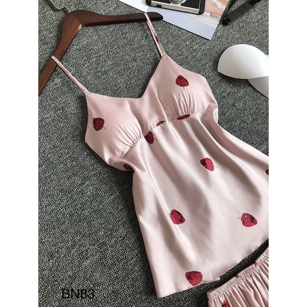 {Hot Sale} BỘ NGỦ LỤA 2 DÂY CAO CẤP CHO NỮ HÌNH QUẢ DÂU DỄ THƯƠNG