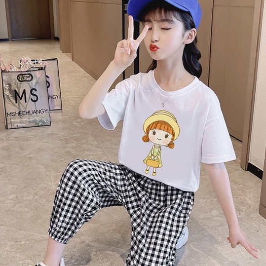 Đồ bộ bé gái Con Xinh Áo thun cotton búp bê Chibi phối quần dài caro, quần áo dành cho bé gái từ 13 đến 30kg