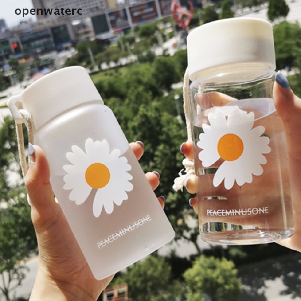Bình Nước Nhựa Trong Suốt In Hình Hoa Cúc 500Ml
