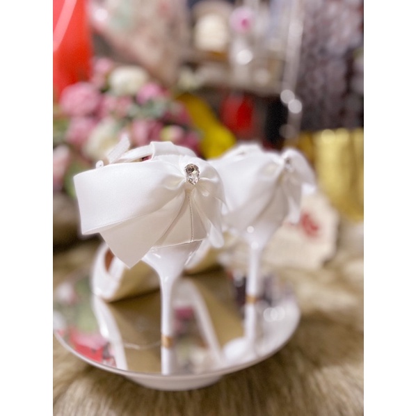 Giày cưới thiết kế nơ gót quai cổ chân hàng cao cấp  (là mẫu tkế thủ công vui lòng chắc chắn trước khi đặt hàng)