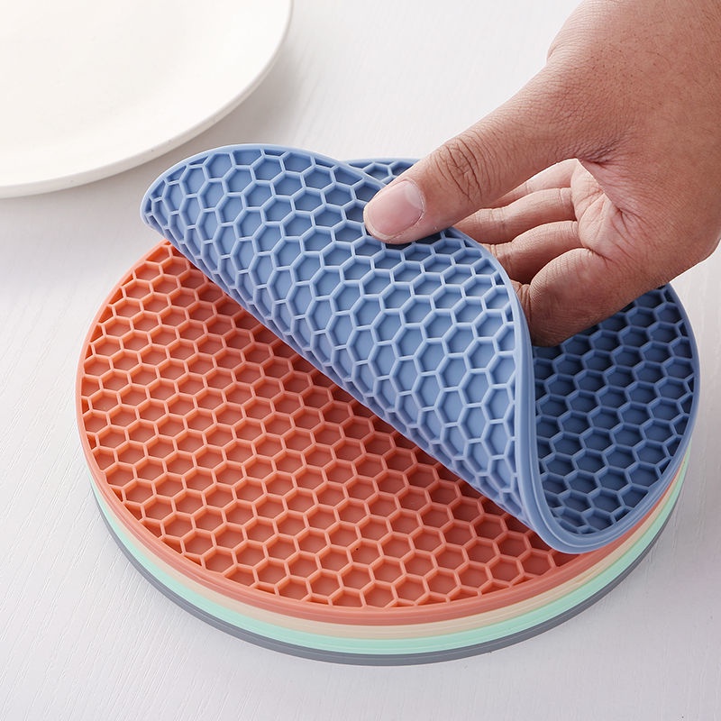 Set 4/6/8 Tấm Lót Nồi Bằng Silicone Cách Nhiệt Chống Trượt Linh Hoạt Tiện Dụng