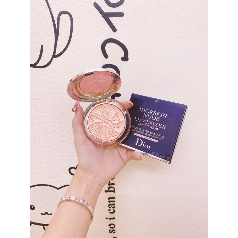 Diorskin nude cheap luminizer lolliglow