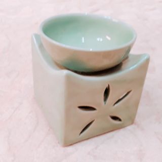 Đèn đốt tinh dầu - mẫu giao ngẫu nhiên