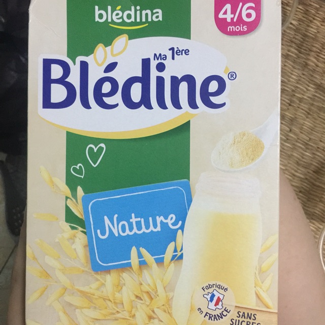 Bột lắc sữa vị tự nhiên Bledina cho bé từ 4 tháng