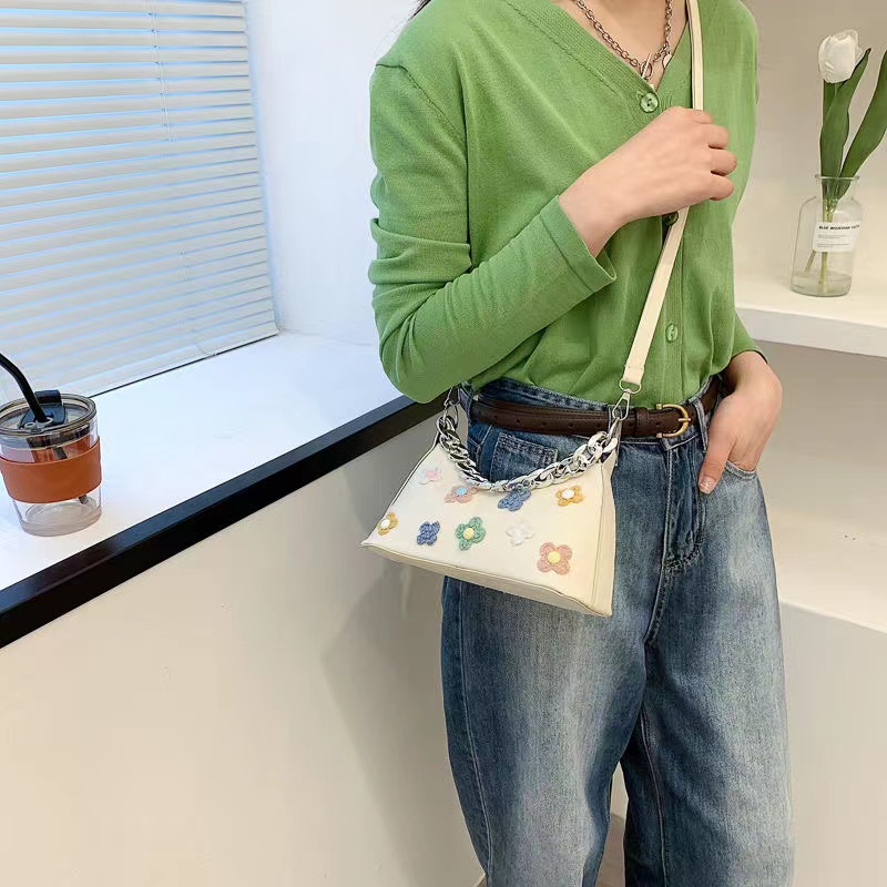 Túi nhỏ xách tay đeo vai cho nữ 2022 thời trang xuân hè mới kiểu dáng phương Tây