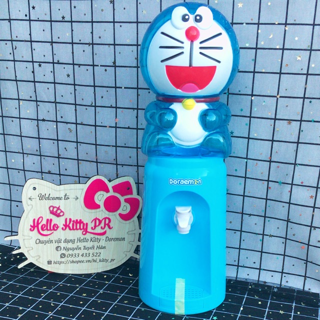 [TẶNG QUÀ] BÌNH NƯỚC 2000ML DORAEMON