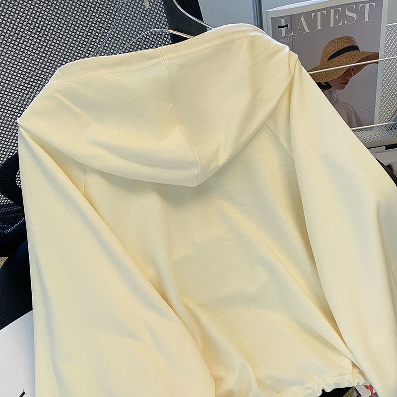 Áo Hoodie Màu Kem Dễ Thương Cho Nữ