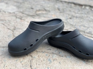Oofo.s clog