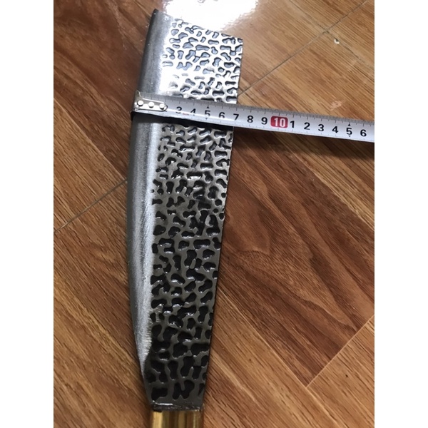 Dụng cụ chặt xương gà vịt hay chặt dừa chặt củi