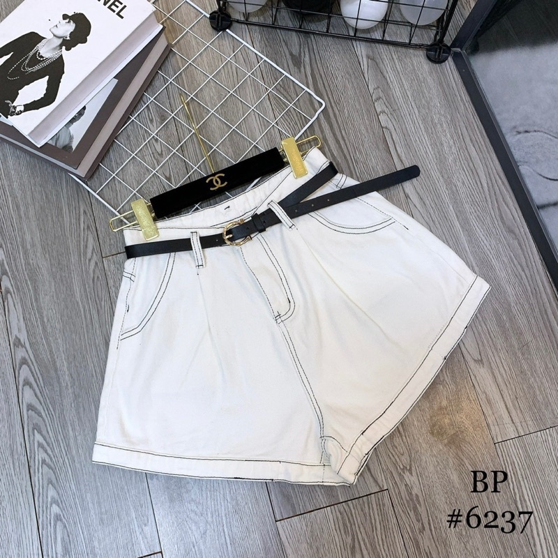 Quần short jean kèm đai