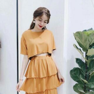 Set áo lửng rộng váy xoè tầng