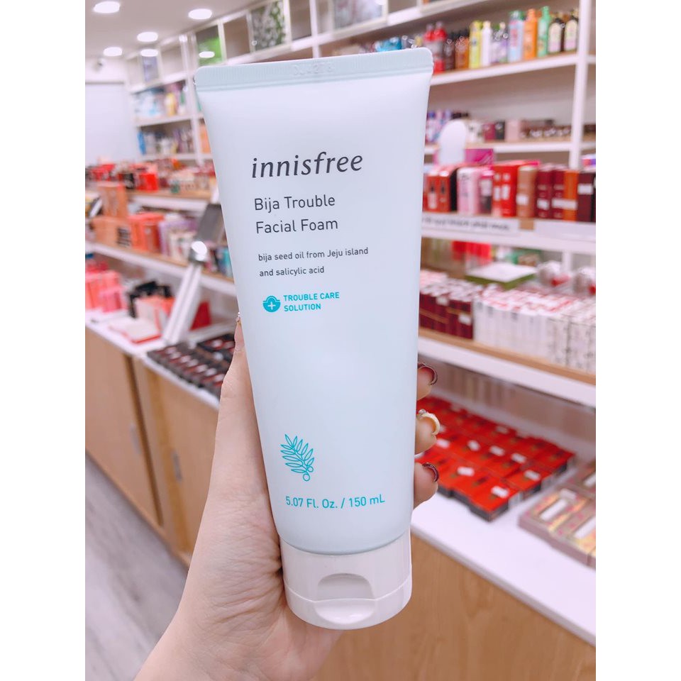 Sữa Rửa Mặt Innisfree Bija Trouble Facial Foam.