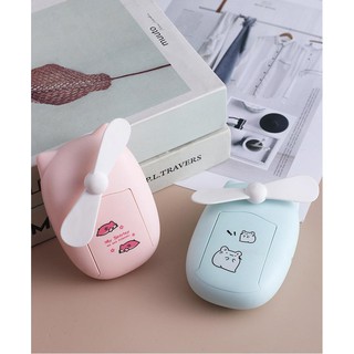 Quạt mini phun sương tích điện cầm tay