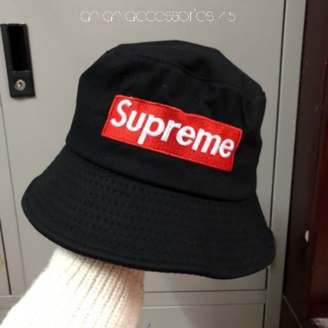 Nón bucket supreme đen ✨✨✨