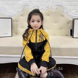 Bộ đồ trẻ em