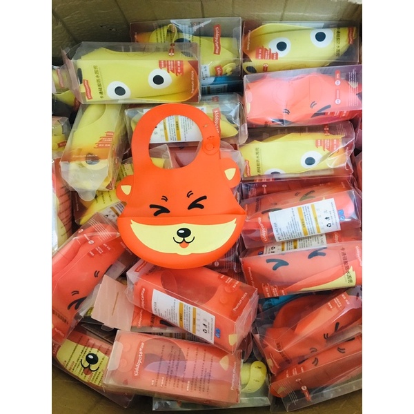 YẾM ĂN DẶM SILICON, YẾM ĂN CÓ MÁNG ĐỰNG THỨC ĂN RƠI VÃ