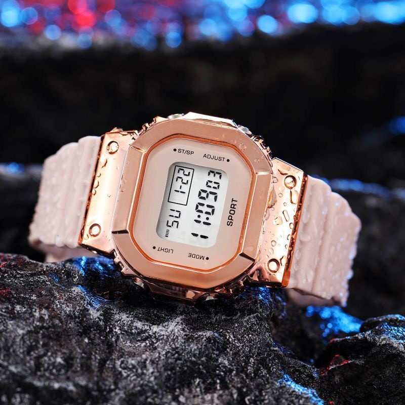 Đồng Hồ Điện Tử Chống Nước Màn Hình Vuông Có Đèn LED Thời Trang Cho Nam Nữ