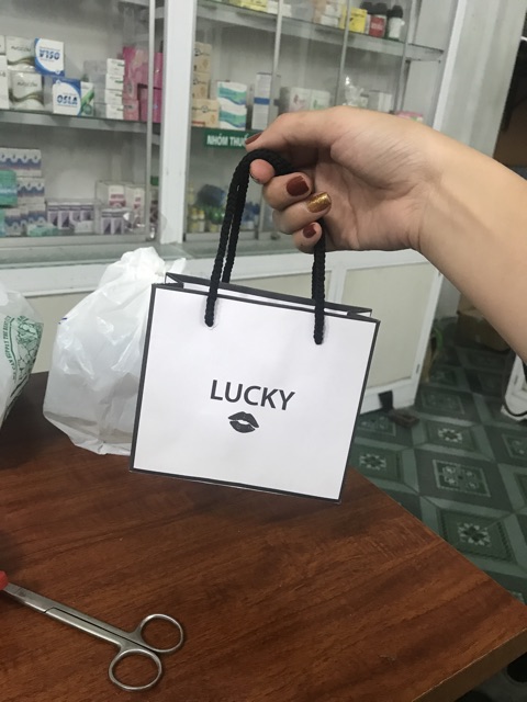 Son lucky siêu lì