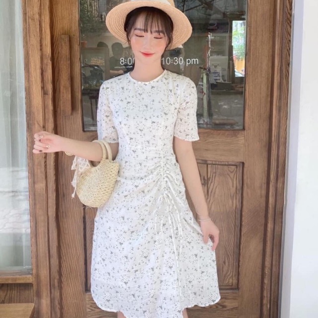 Váy trắng hoa nhí nhúm