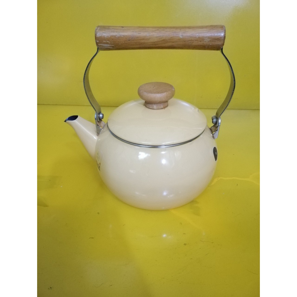 Ấm men nội địa Nhật (2.2L) (458), Dùng được bếp từ