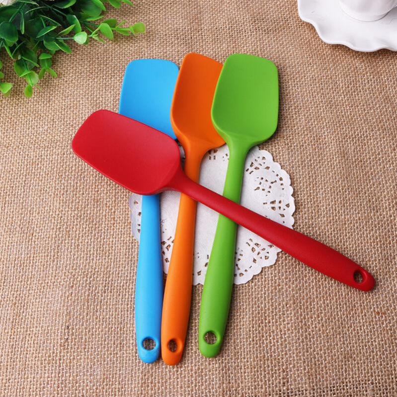 Phới Spatula Silicone Dạng Thìa Dùng Vét Bột Trộn Bột Tiện Lợi 20 cm