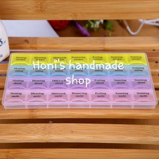 Hộp nhựa 28 ngăn cố định, nắp riêng từng ngăn dùng chiết màu, đựng kim tuyến
