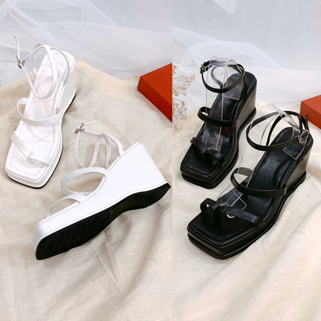 Sale Hot | Trợ Giá | Sandal quai ngang đế xuồng fullbox hàng quảng châu cao cấp .