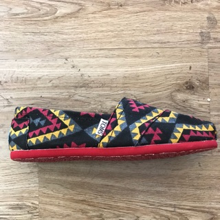 Giày Toms Thổ Cẩm