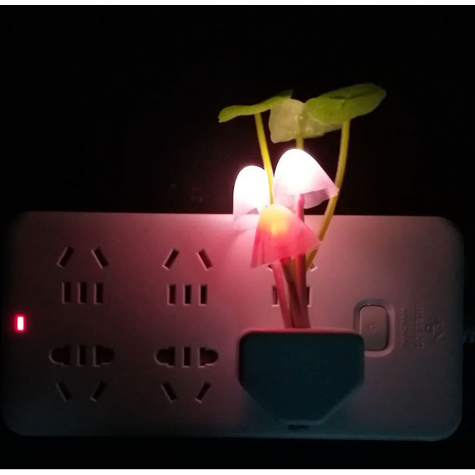 Đèn ngủ cảm ứng ba cây nấm