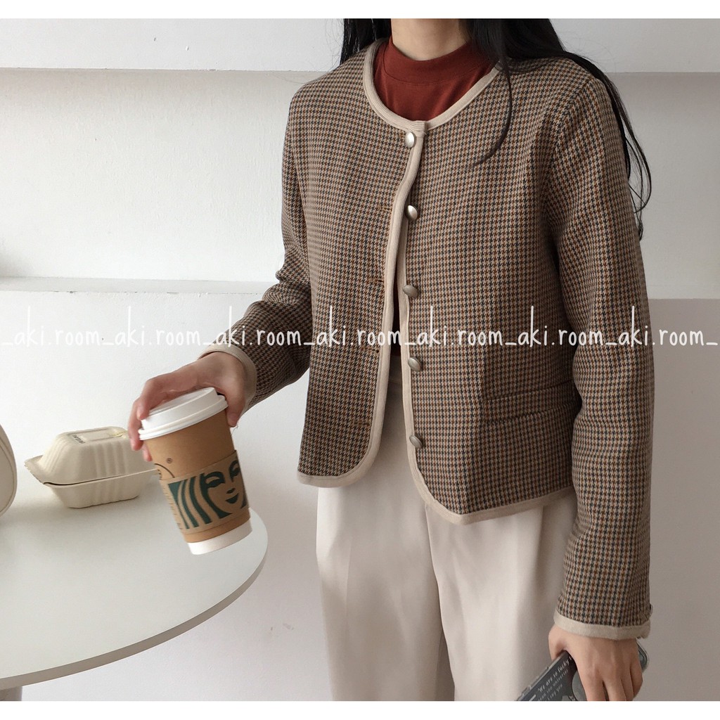 Áo khoác vest hai lớp kẻ hai màu dáng ngắn cổ tròn | BigBuy360 - bigbuy360.vn