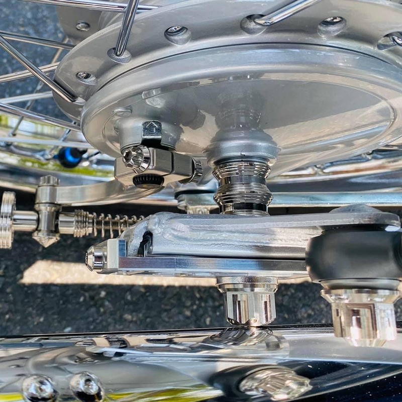 {SÁNG CHÓI} CỤC CANH BÁNH XE SAU XE WAVE, DREAM, CHẤT LIỆU INOX 304 TRANG TRÍ XE MÁY SIÊU CHẤT