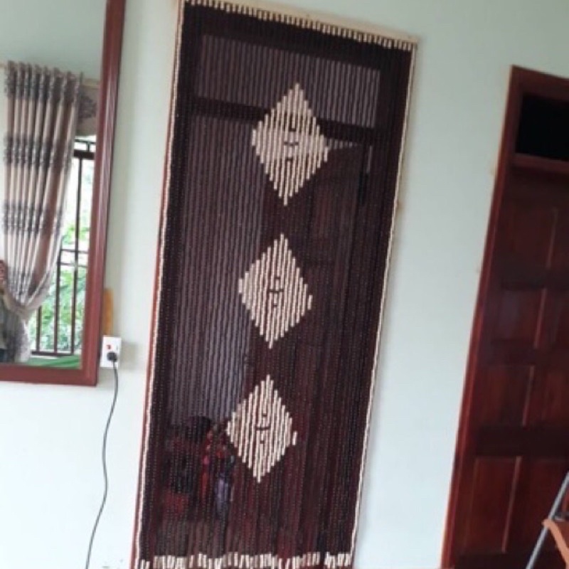 mành hạt gỗ hình chám