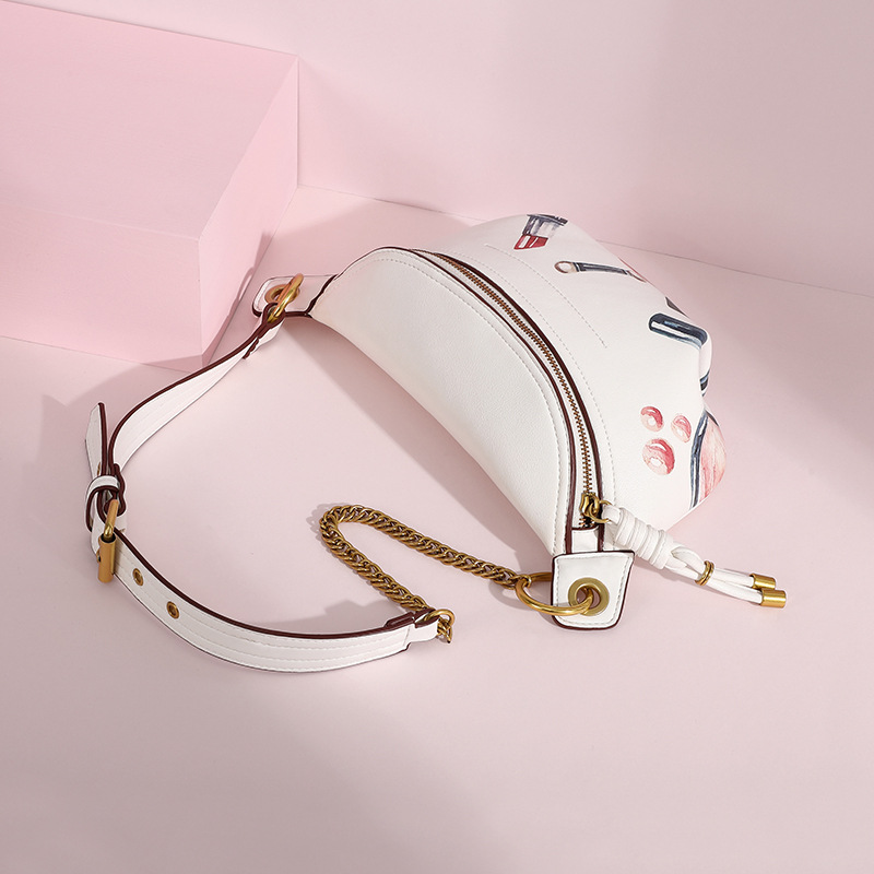 Túi đeo chéo trước ngực IELGY cá tính thời trang dành cho nữ