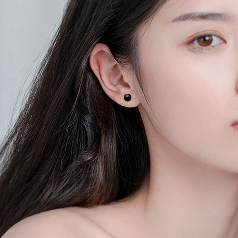 Khuyên tai khảm bạc hạt châu màu đen tạo điểm nhấn