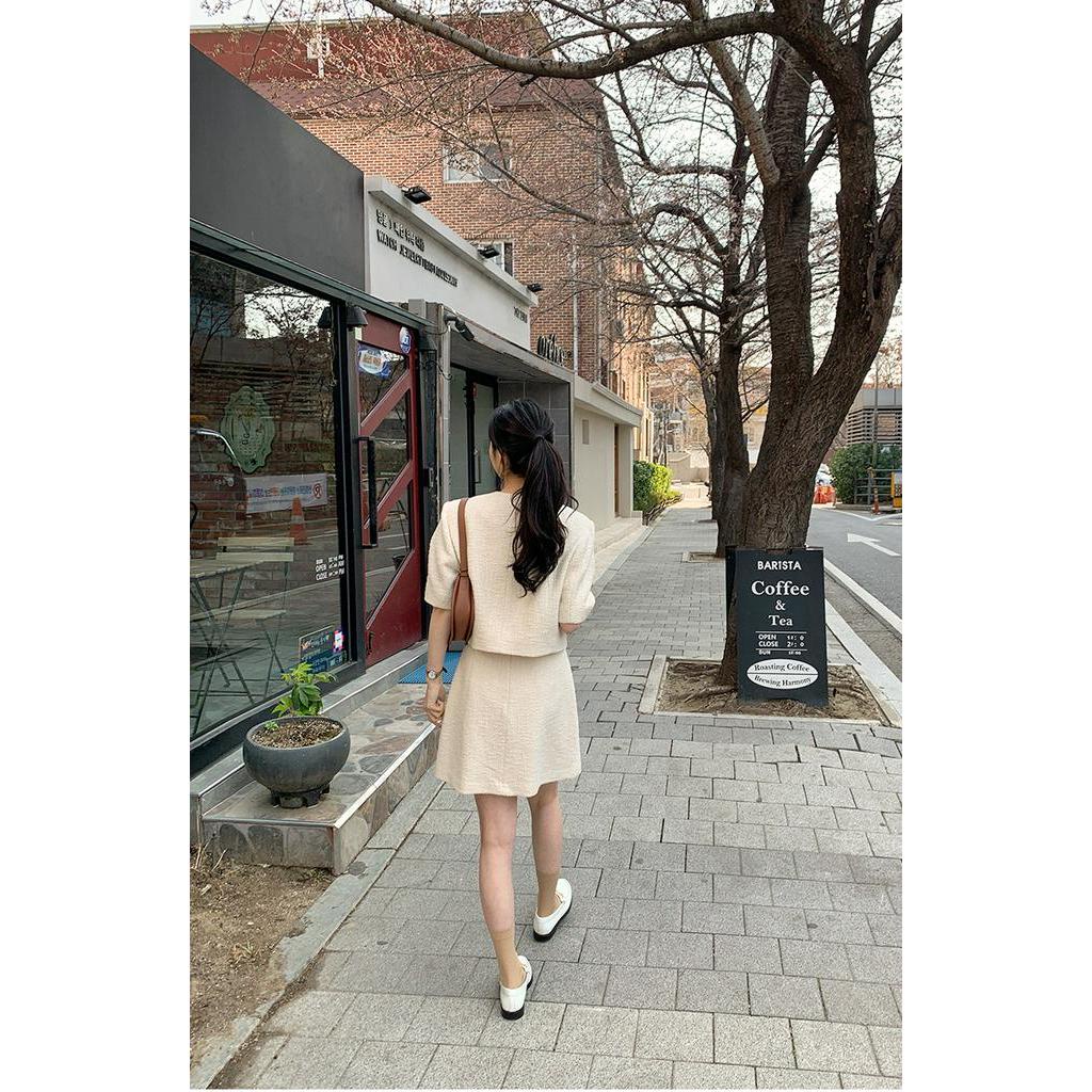 Áo Khoác Tweed Dáng Ngắn / Chân Váy Mỏng Thời Trang Hàn Quốc Sành Điệu 64029