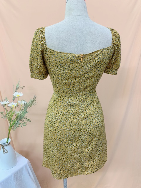 Đầm hoa nhí tay bồng nhẹ nhàng m50