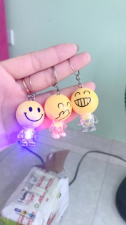 Móc khóa emotion phát sáng (hàng sỉ của khách)