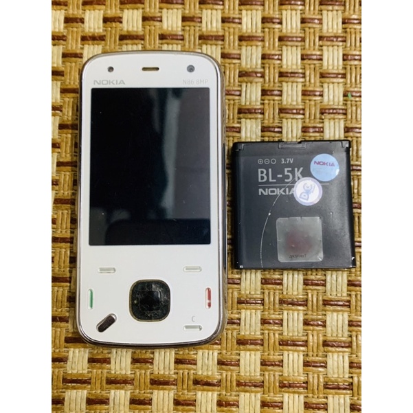 Xác điện thoại Nokia N86 như hình st