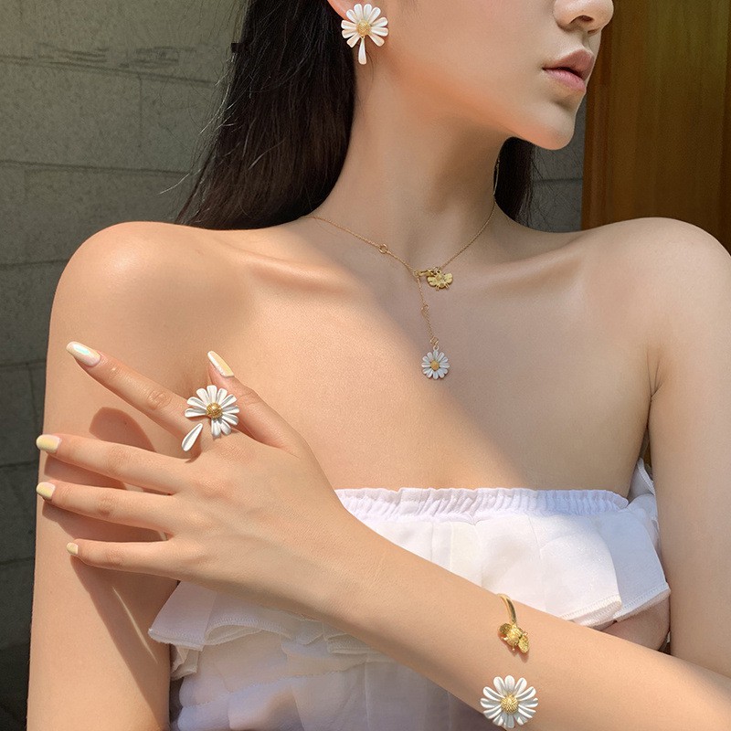 [Video Thực Tế] Bộ Trang Sức Hoa Cúc - Full Set Bông Khuyên Tai - Nhẫn - Kiềng - Vòng Cổ Dây Chuyền