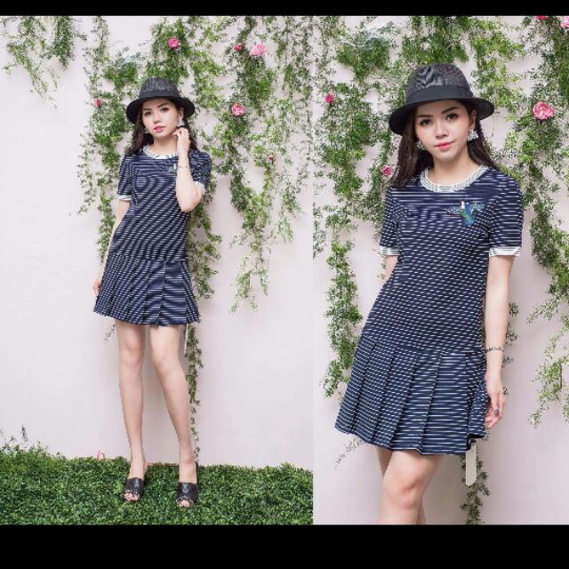 Pass Váy kẻ đuôi cá