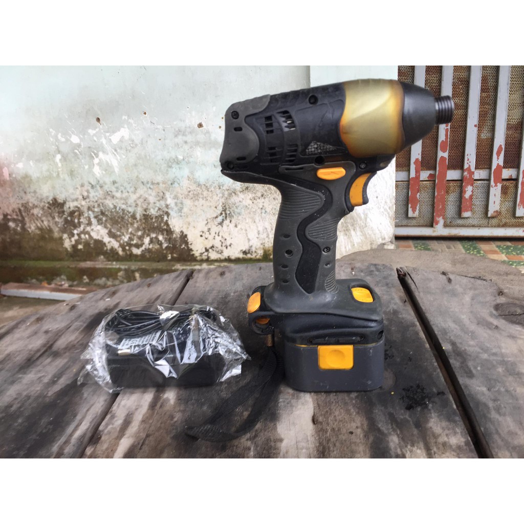 Máy Bắn Vít National EZ7201 nội địa